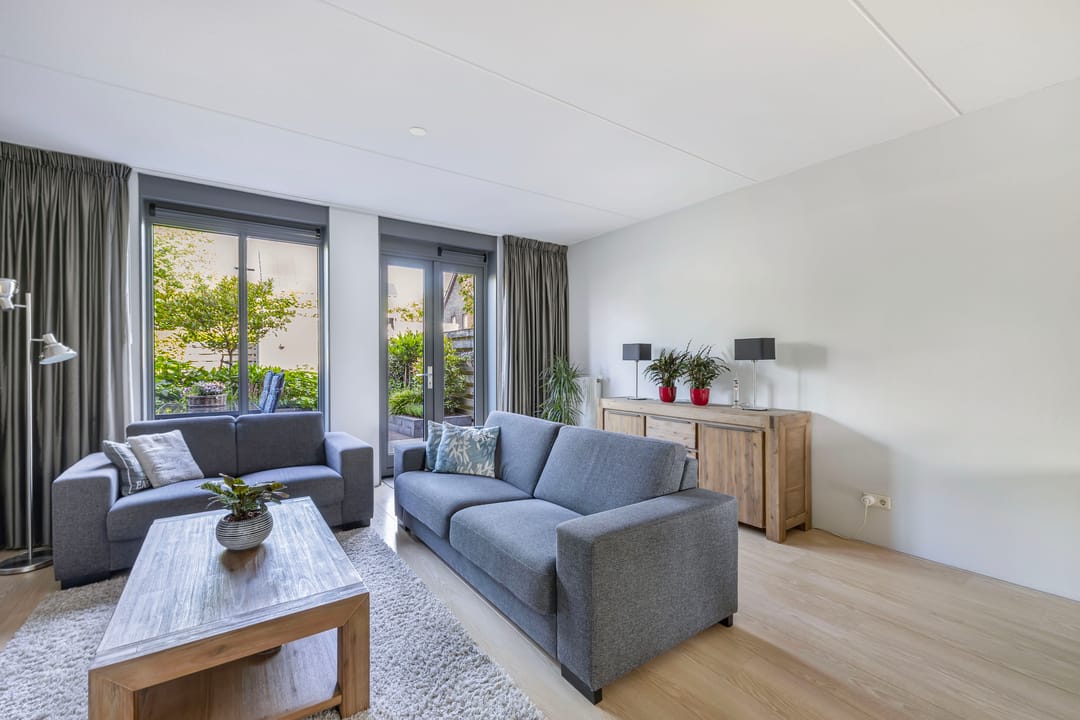 Foto 8 van Topaas 45