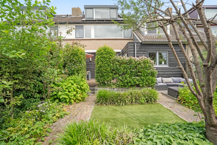 Photo 38 of de Deel 19