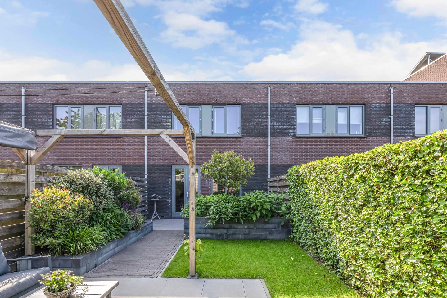 Foto 19 van Topaas 45