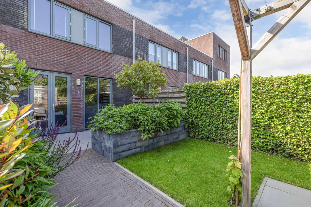 Foto 22 van Topaas 45