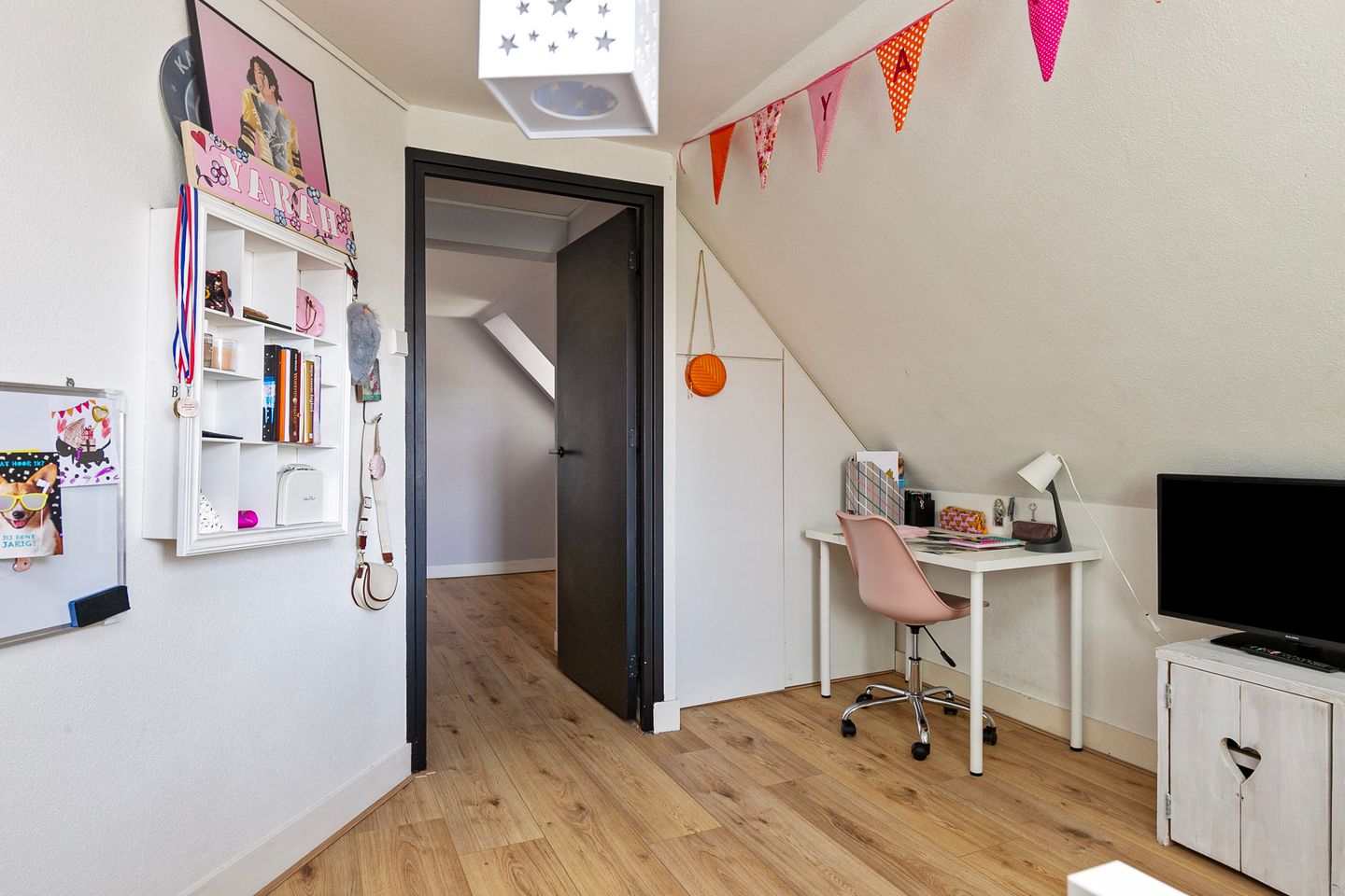 Photo 34 of Molendijk 8