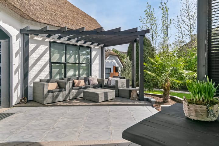 Photo 49 of Molendijk 8