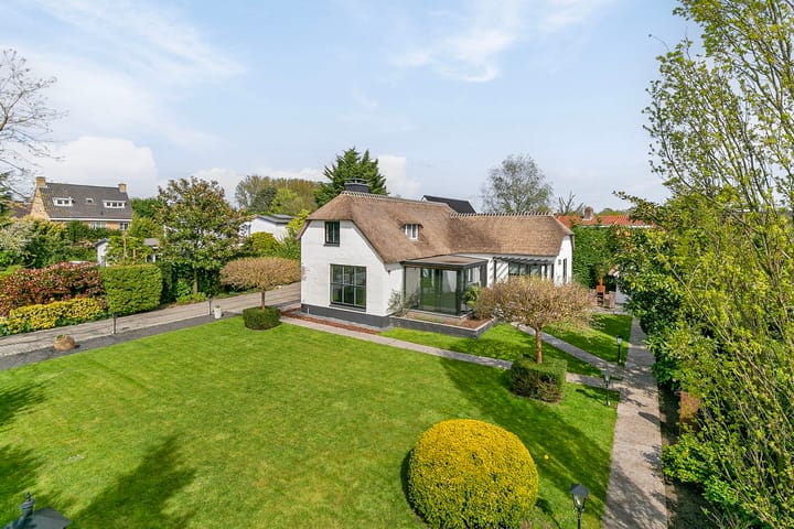 Photo 52 of Molendijk 8