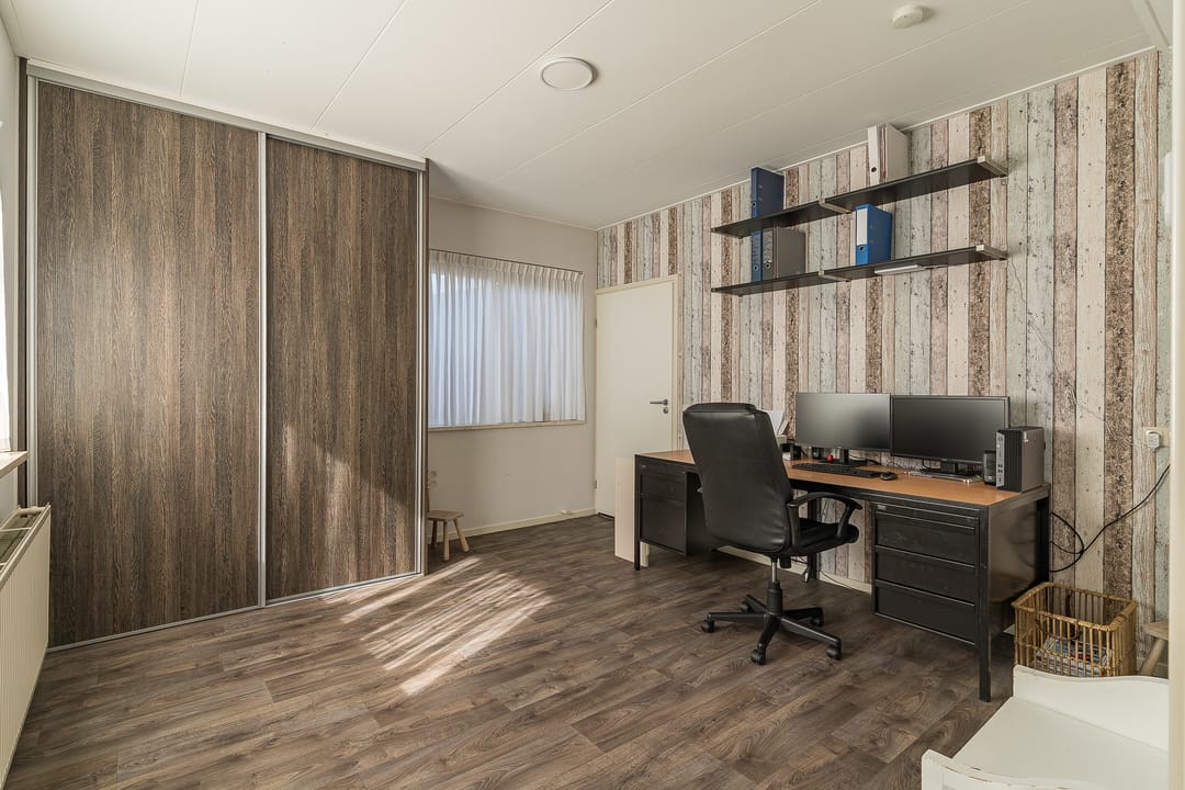 Photo 22 of Sluiterweg 11-A