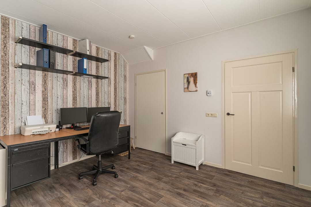 Photo 23 of Sluiterweg 11-A