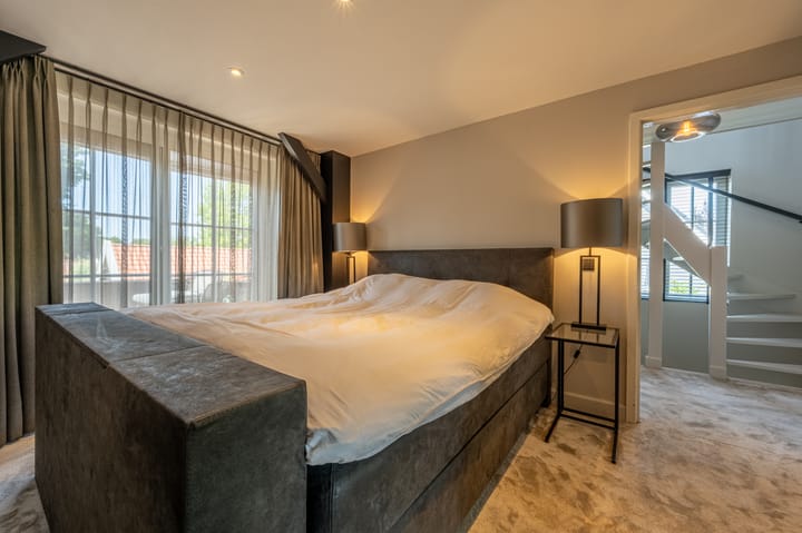 Foto 21 van Koninginneweg 106