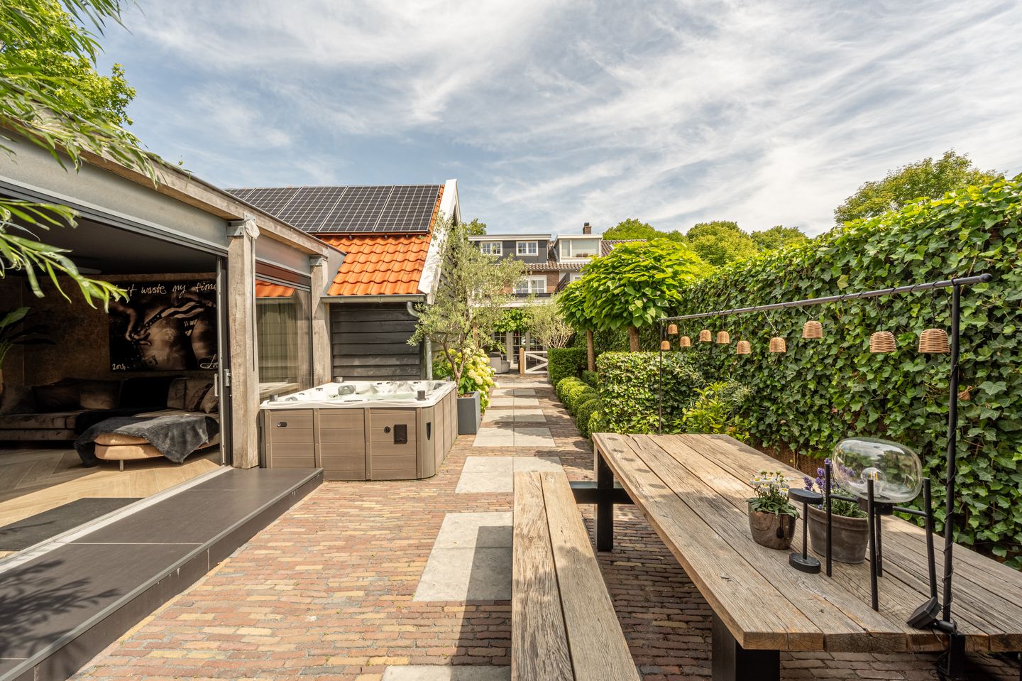 Photo 55 of Koninginneweg 106