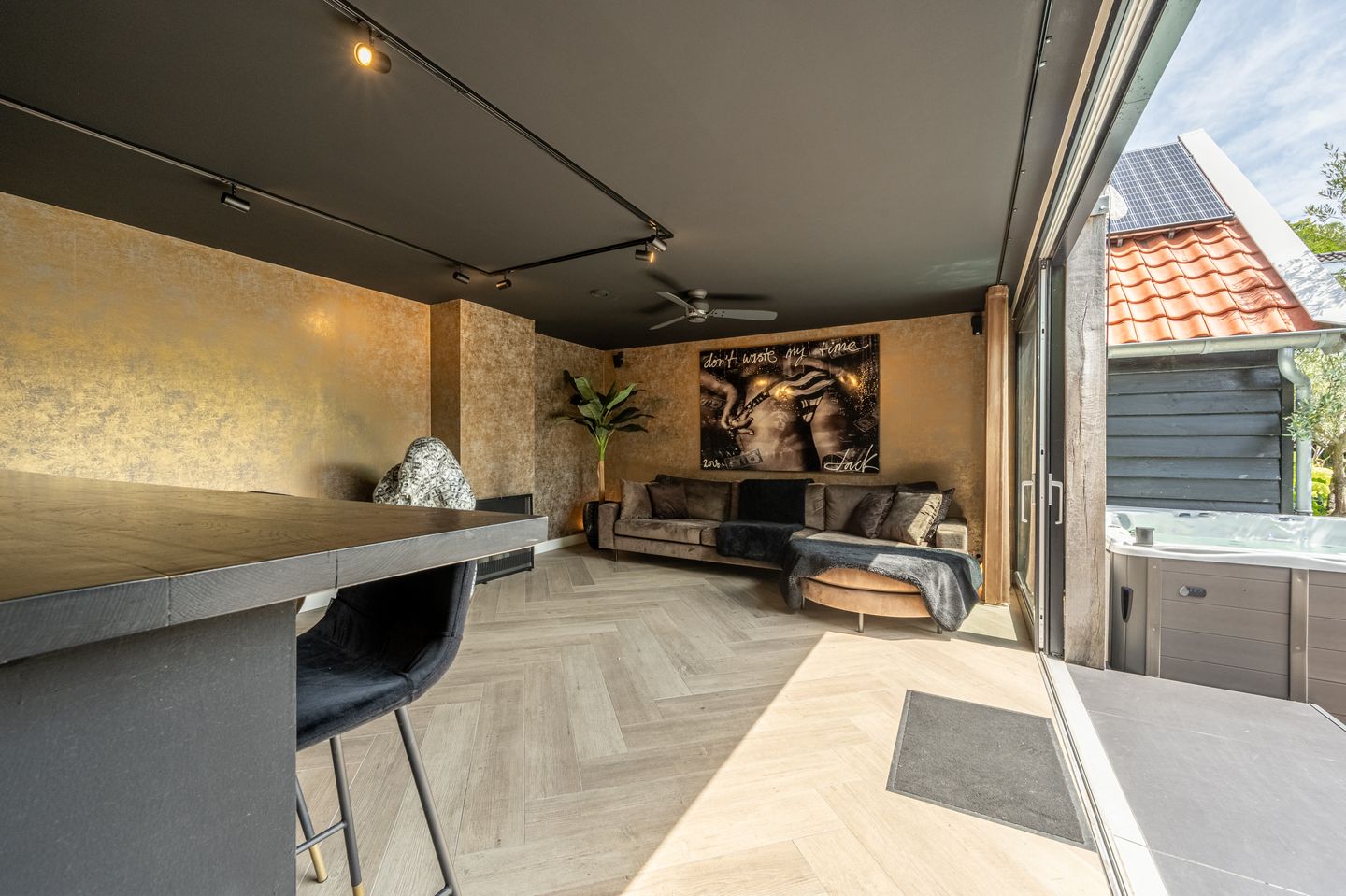 Photo 59 of Koninginneweg 106