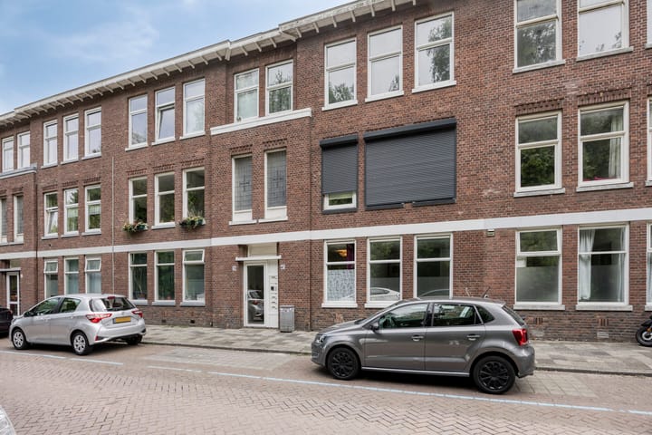 Foto 2 van van Alphenstraat 45