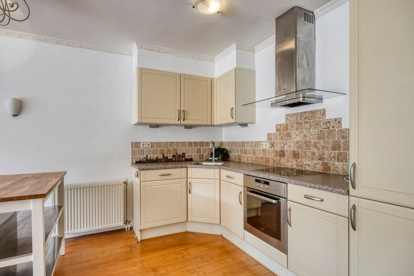 Foto 10 van van Alphenstraat 45