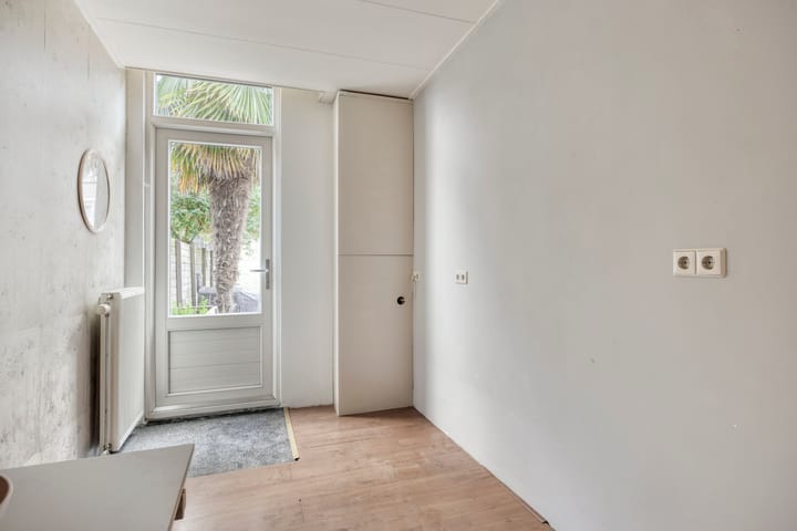 Foto 24 van van Alphenstraat 45