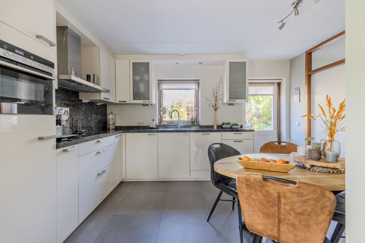 Foto 16 van Stormvloed 18