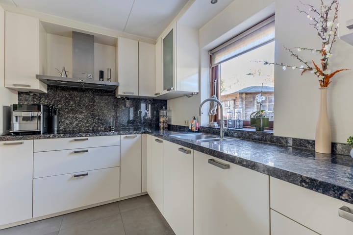 Foto 17 van Stormvloed 18