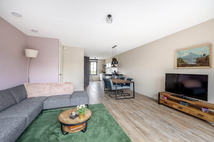 Foto 12 van Zonnebaars 39