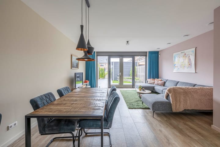 Foto 14 van Zonnebaars 39