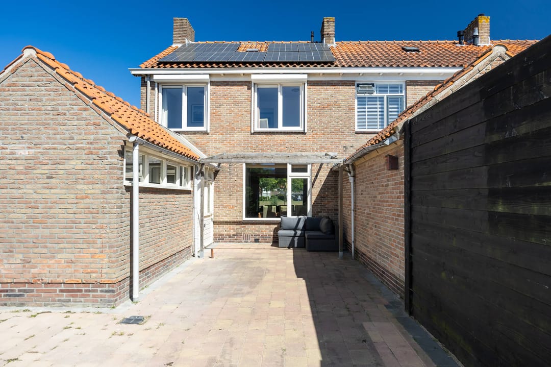 Foto 28 van Charlotte de Bourbonstraat 23