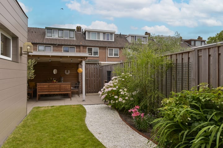 Foto 32 van Giselbertstraat 4