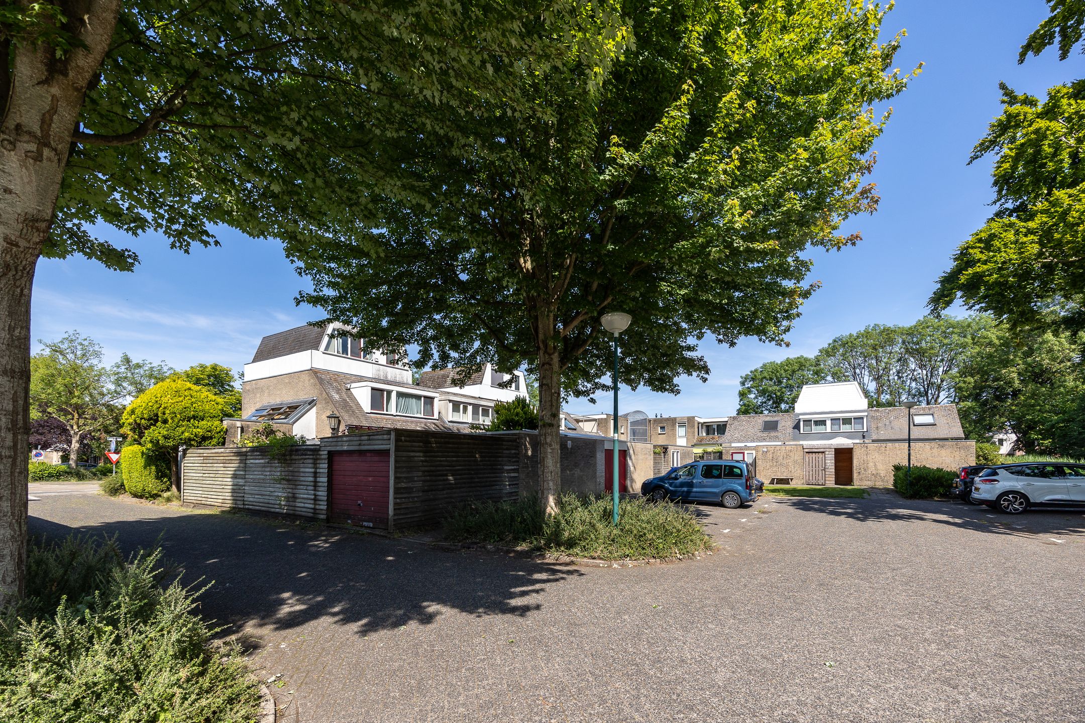 Photo 30 of Clarenburg 40