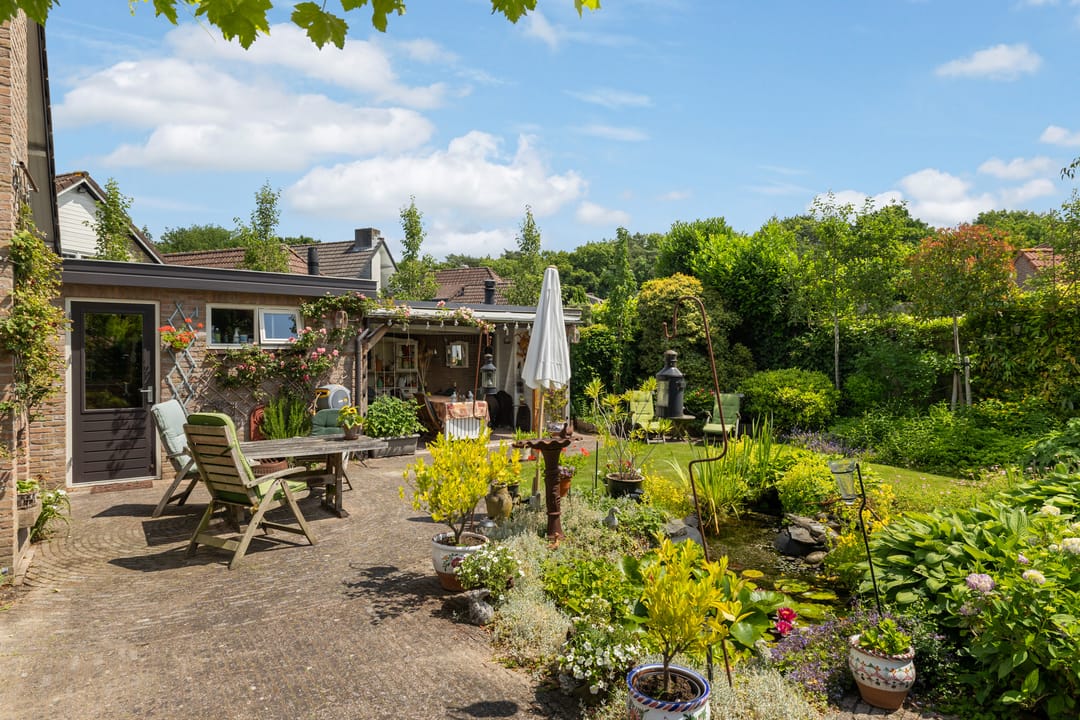 Foto 28 van Magnolialaan 20