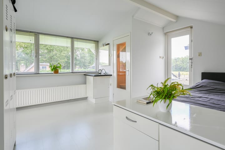 Foto 50 van Lange Zuiderweg 3