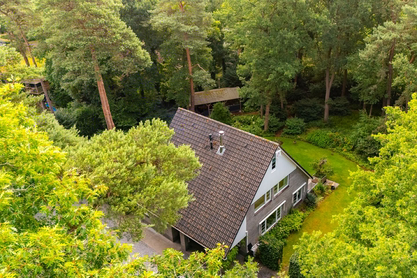 Foto 4 van Tullekenweg 12