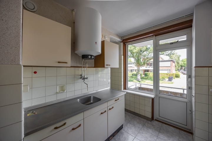 Foto 12 van Bezettingslaan 26