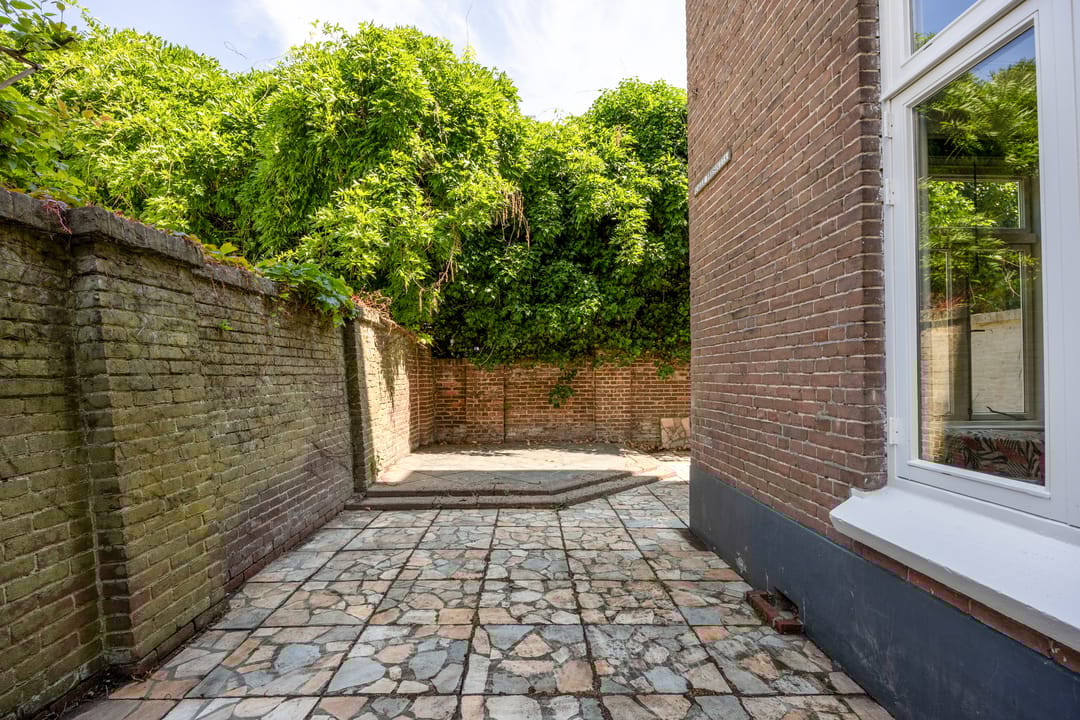 Photo 16 of van Slichtenhorststraat 51