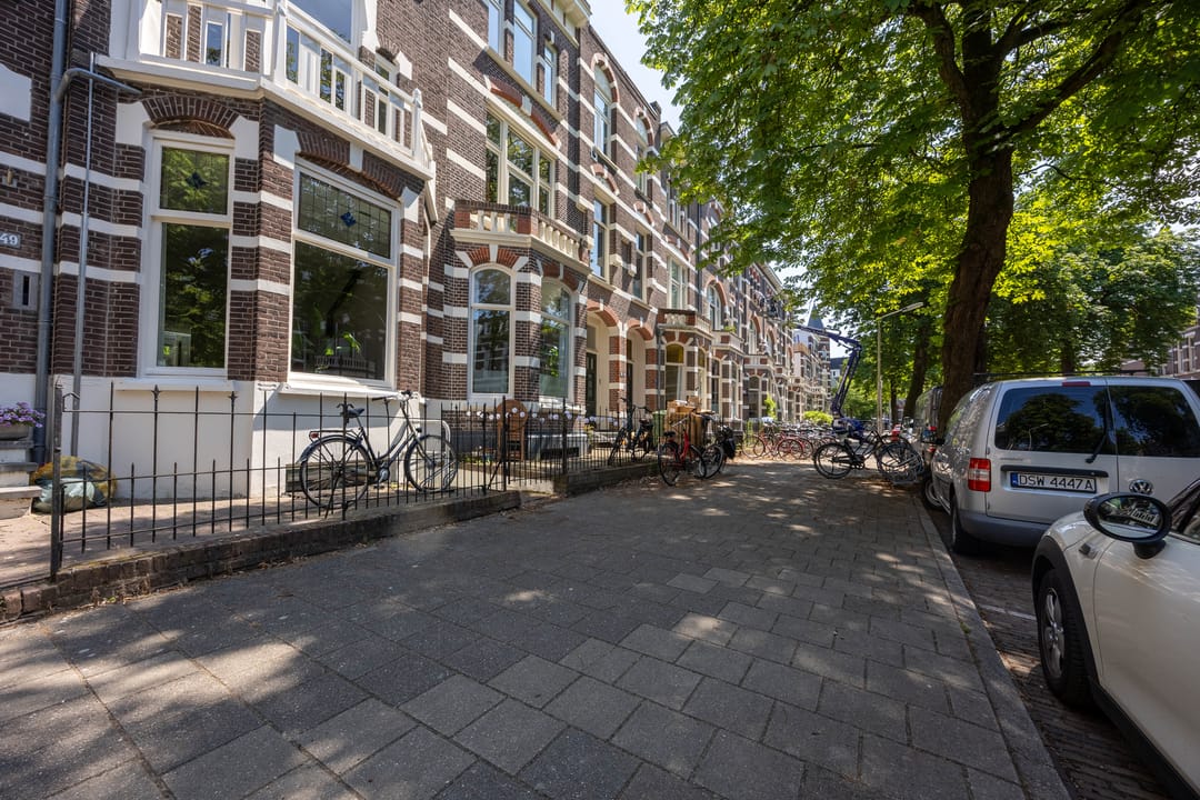 Photo 22 of van Slichtenhorststraat 51