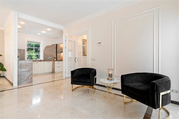 Photo 19 of Engelwortel 10