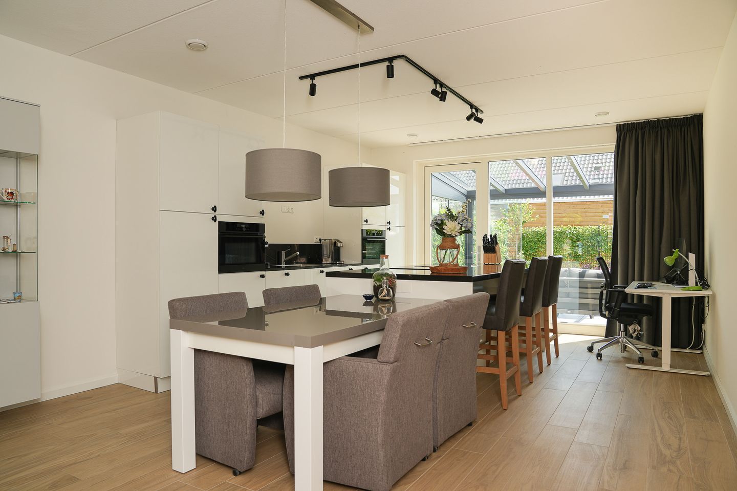 Foto 4 van Lisdoddestraat 64