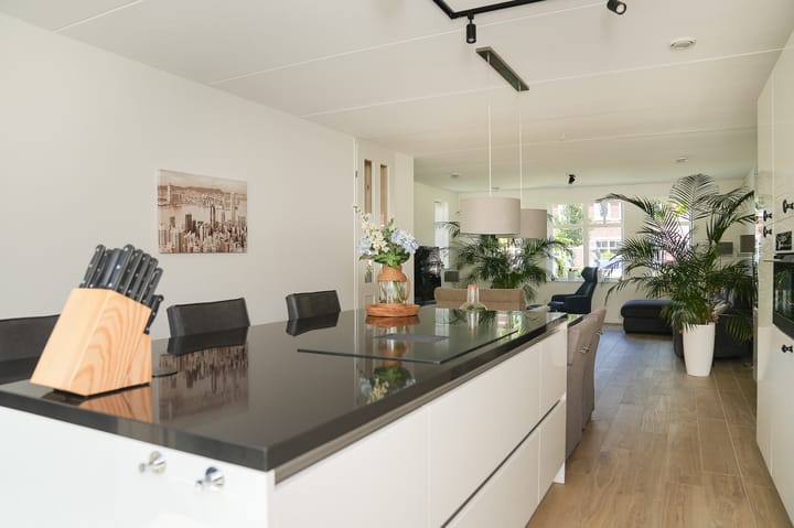 Photo 6 of Lisdoddestraat 64