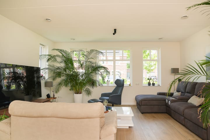 Photo 7 of Lisdoddestraat 64