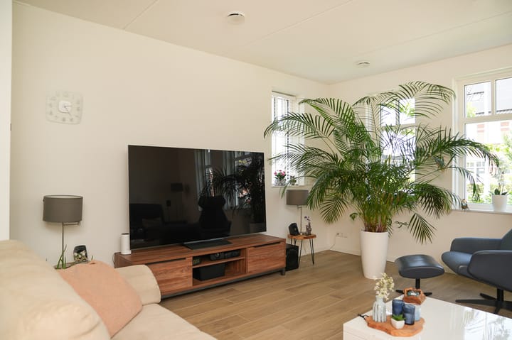 Photo 8 of Lisdoddestraat 64