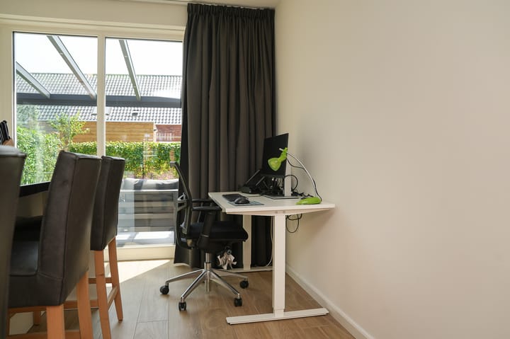 Photo 13 of Lisdoddestraat 64