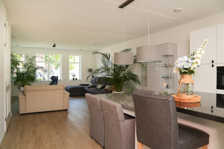 Photo 14 of Lisdoddestraat 64