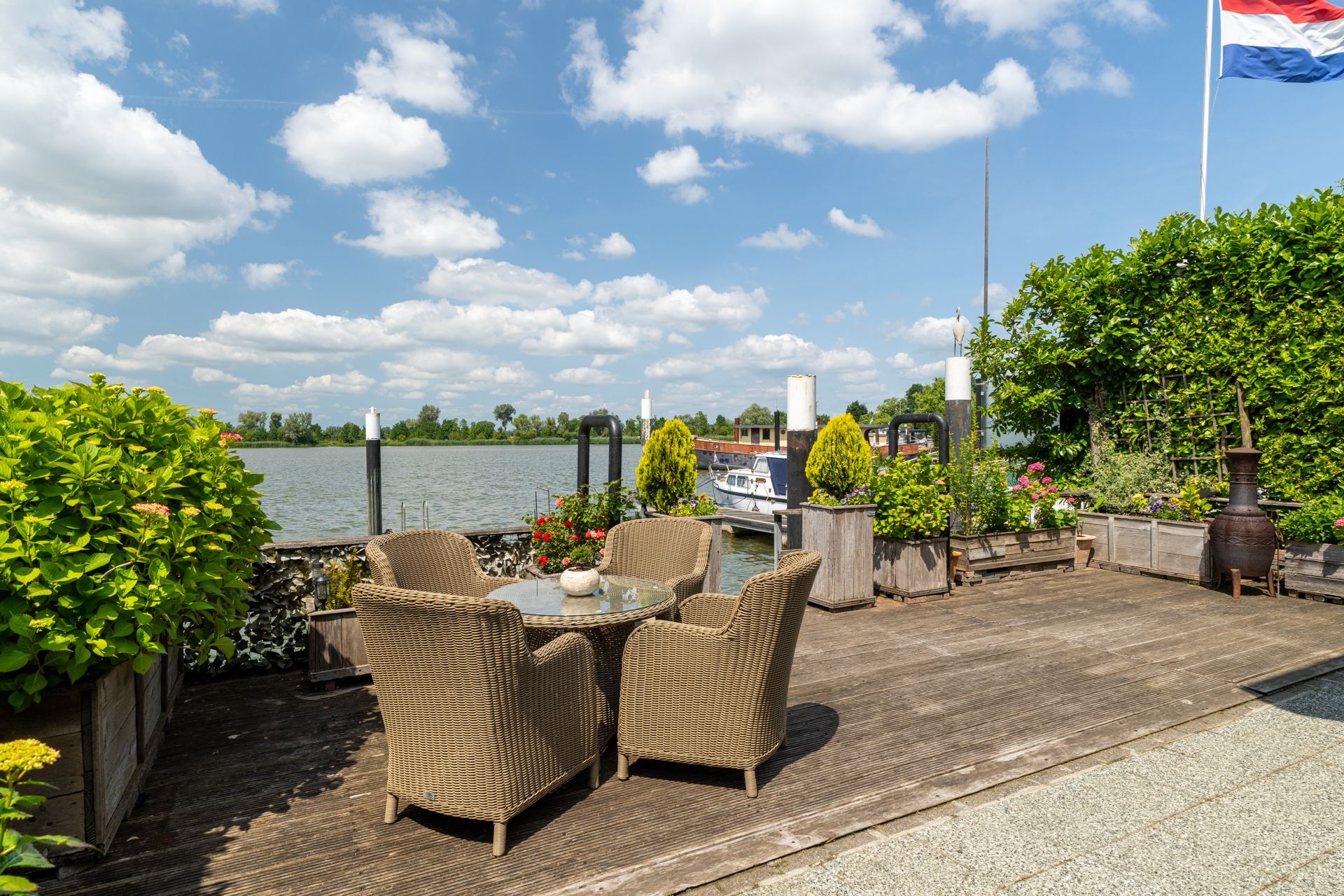 Foto 24 van Veense Put 50