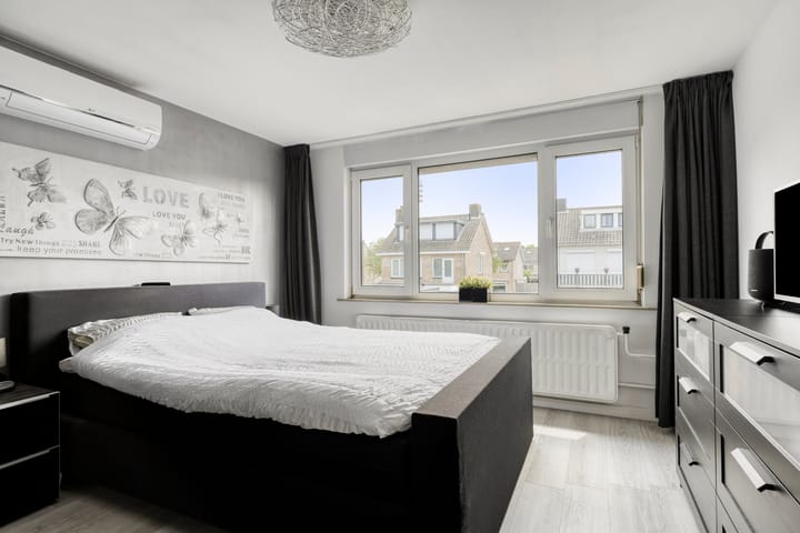 Foto 3 van Ruusbroeclaan 10