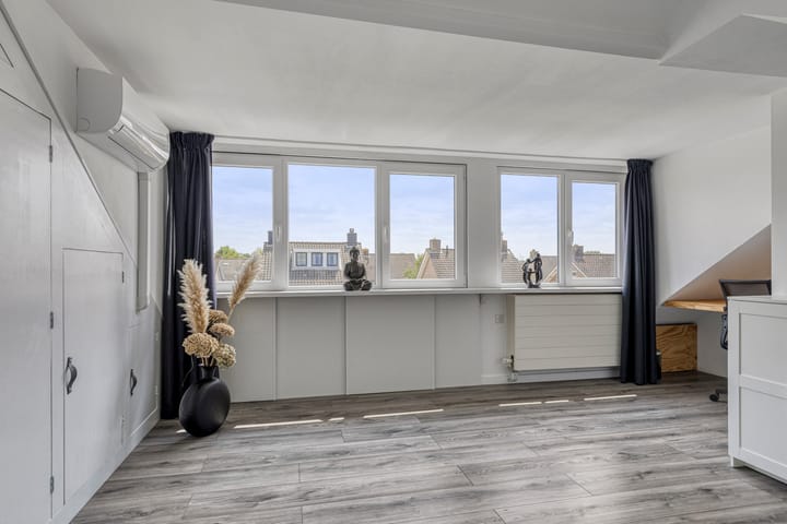 Foto 24 van Ruusbroeclaan 10