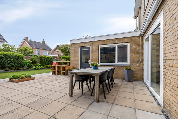 Foto 25 van Ruusbroeclaan 10