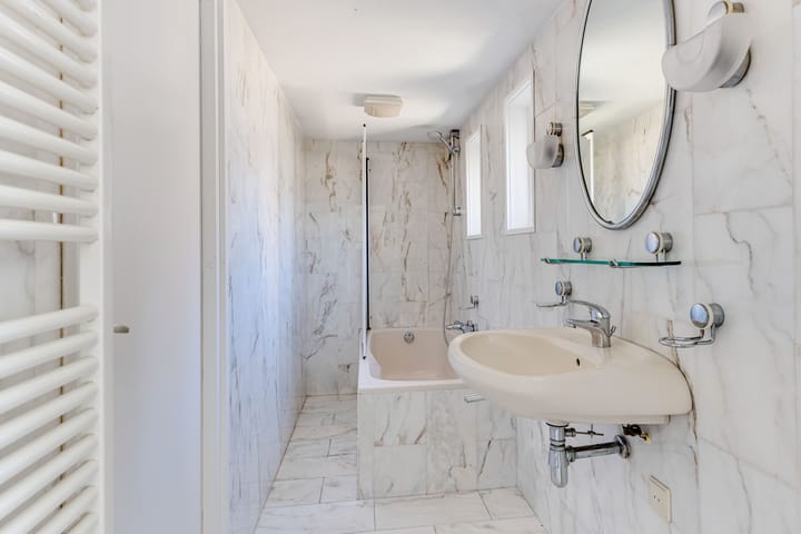 Foto 19 van Paulineweg 4