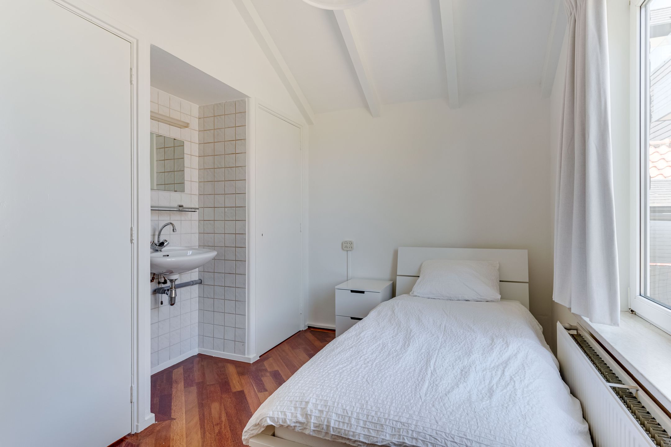 Foto 27 van Paulineweg 4