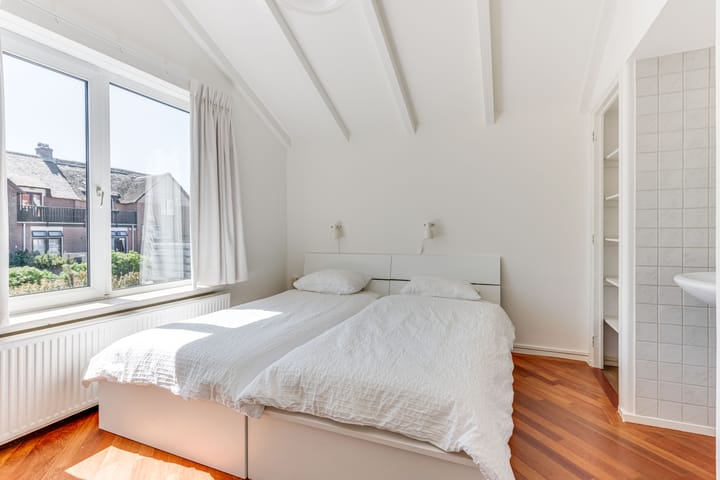 Foto 26 van Paulineweg 4