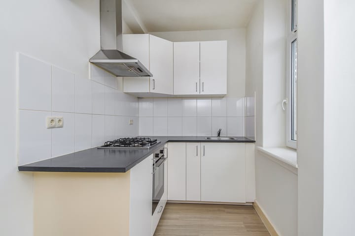 Foto 13 van Linnaeusstraat 37