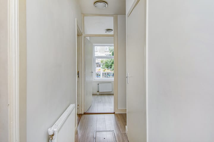 Foto 18 van Linnaeusstraat 37