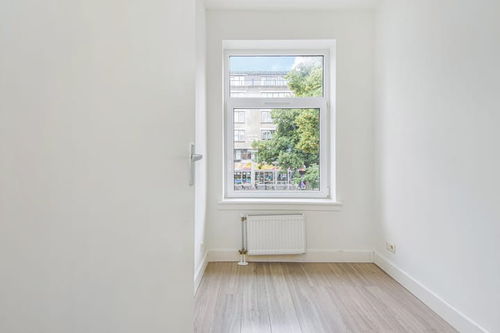 Foto 23 van Linnaeusstraat 37