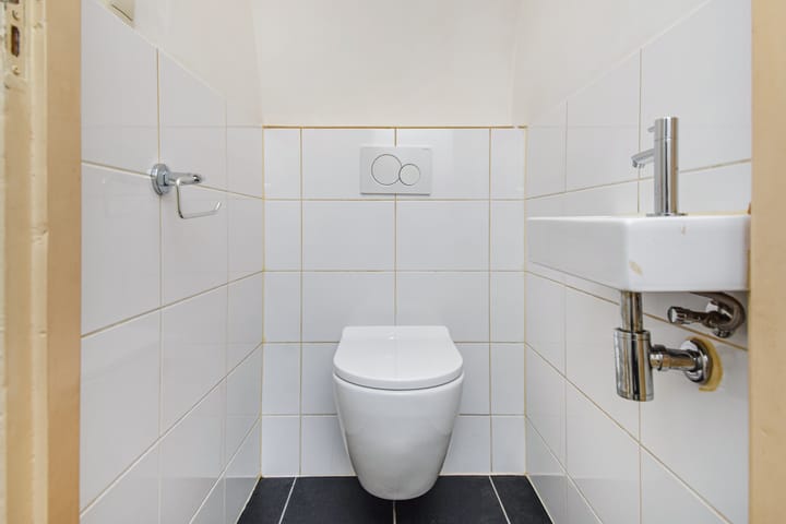 Foto 24 van Linnaeusstraat 37