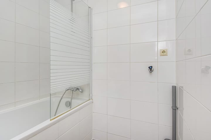 Foto 26 van Linnaeusstraat 37