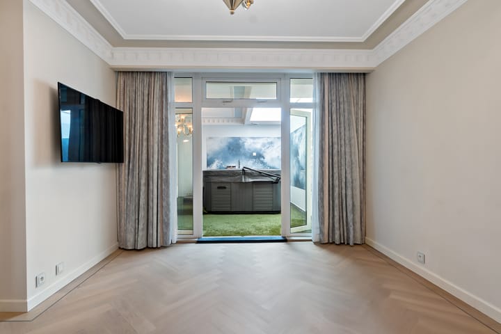 Foto 49 van Badhuisweg 64-A