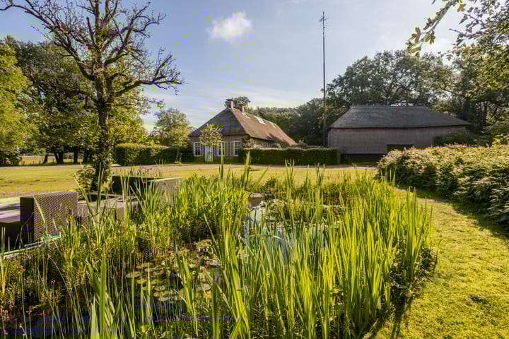 Foto 2 van Burg v Wijngaardenstraat 40