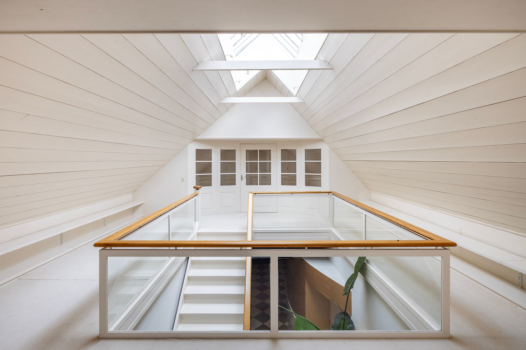 Photo 39 of Burg v Wijngaardenstraat 40